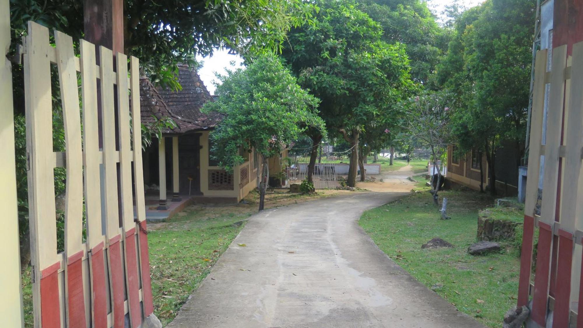 Mangrove Inn Karimunjawa Ngoại thất bức ảnh