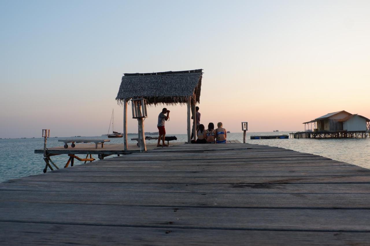 Mangrove Inn Karimunjawa Ngoại thất bức ảnh